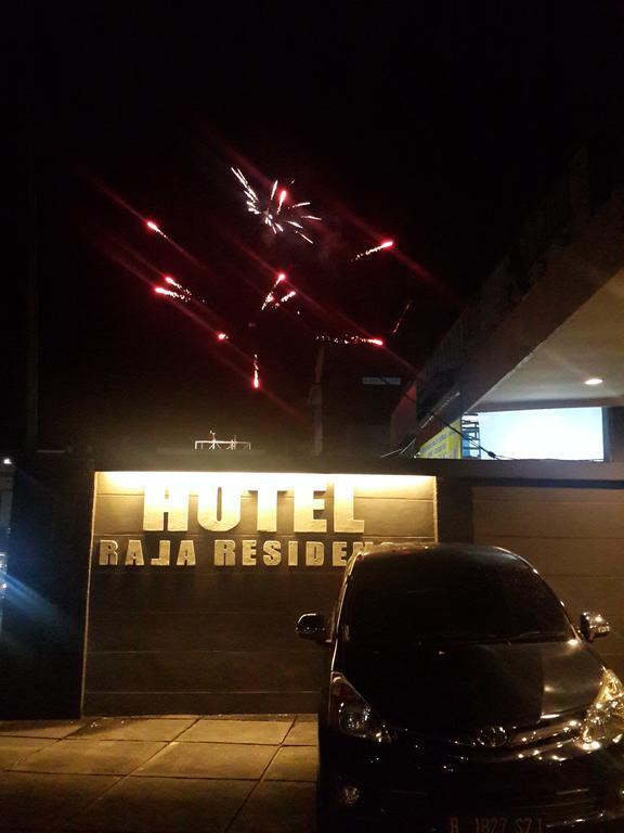 Raja Residence Jambi Джамби Екстериор снимка