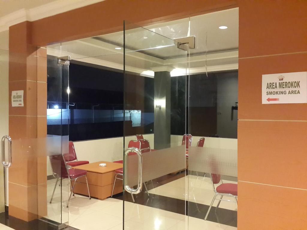 Raja Residence Jambi Джамби Екстериор снимка