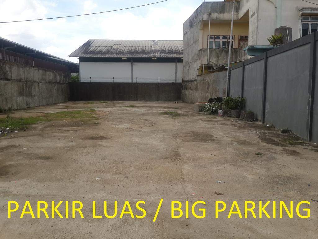 Raja Residence Jambi Джамби Екстериор снимка